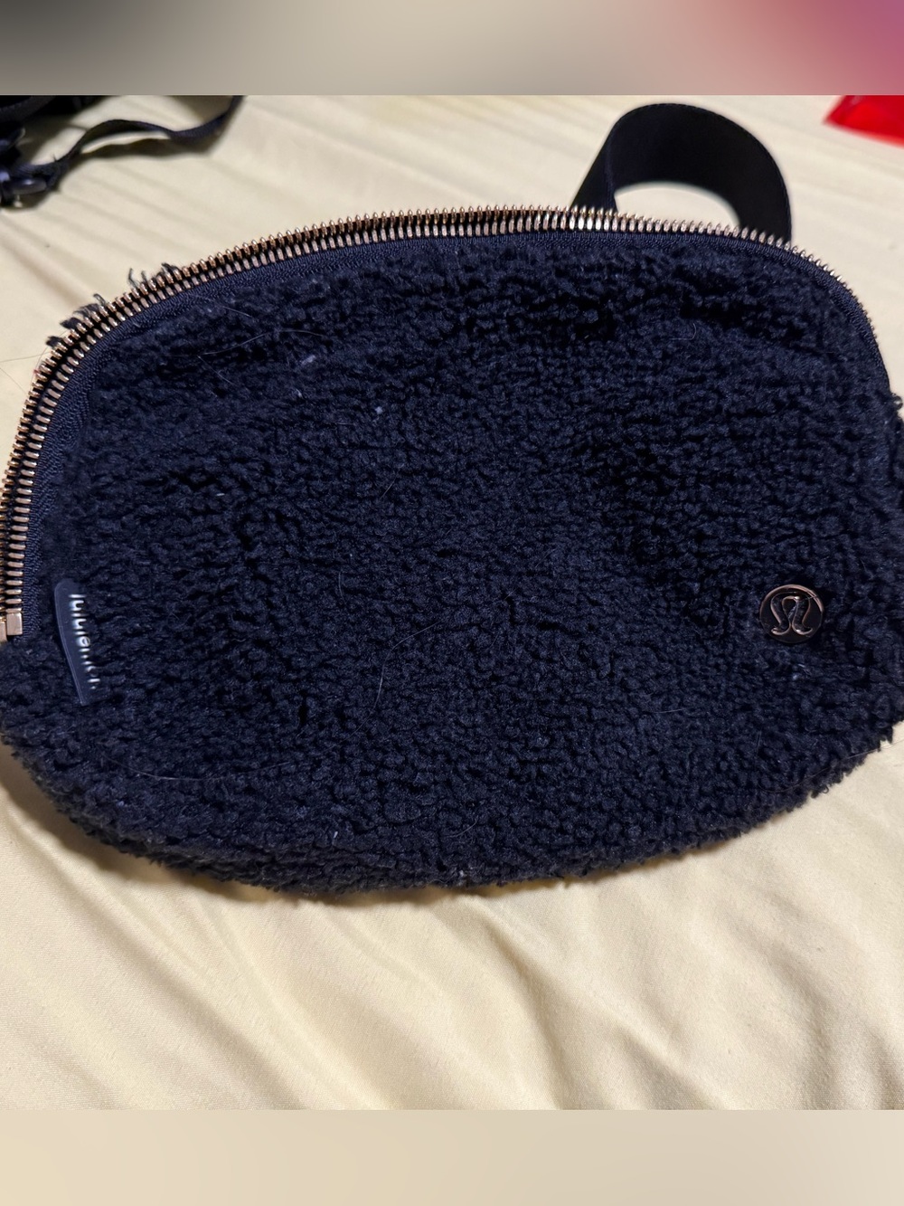 lululemon athletica black Sherpa Crossbody Belt Bag